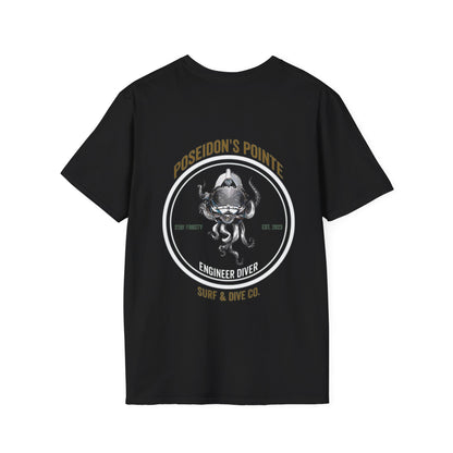 Engineer Diver (Green / Gold) - Skullupus in Kirby Morgan Dive Helmet Unisex Softstyle T-Shirt