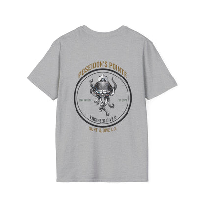 Engineer Diver (Green / Gold) - Skullupus in Kirby Morgan Dive Helmet Unisex Softstyle T-Shirt