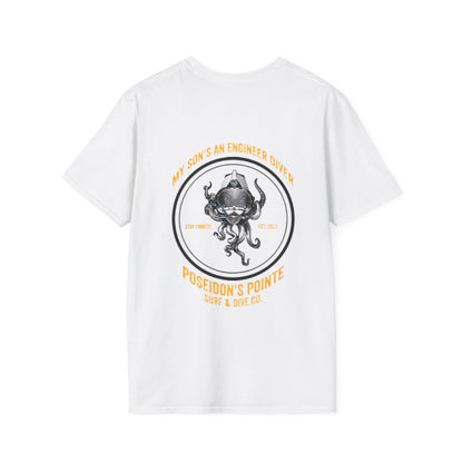 My Son's an Engineer Diver - Skullupus in Kirby Morgan Dive Helmet Unisex Softstyle T-Shirt