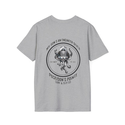 My Son's an Engineer Diver - Skullupus in Kirby Morgan Dive Helmet Unisex Softstyle T-Shirt